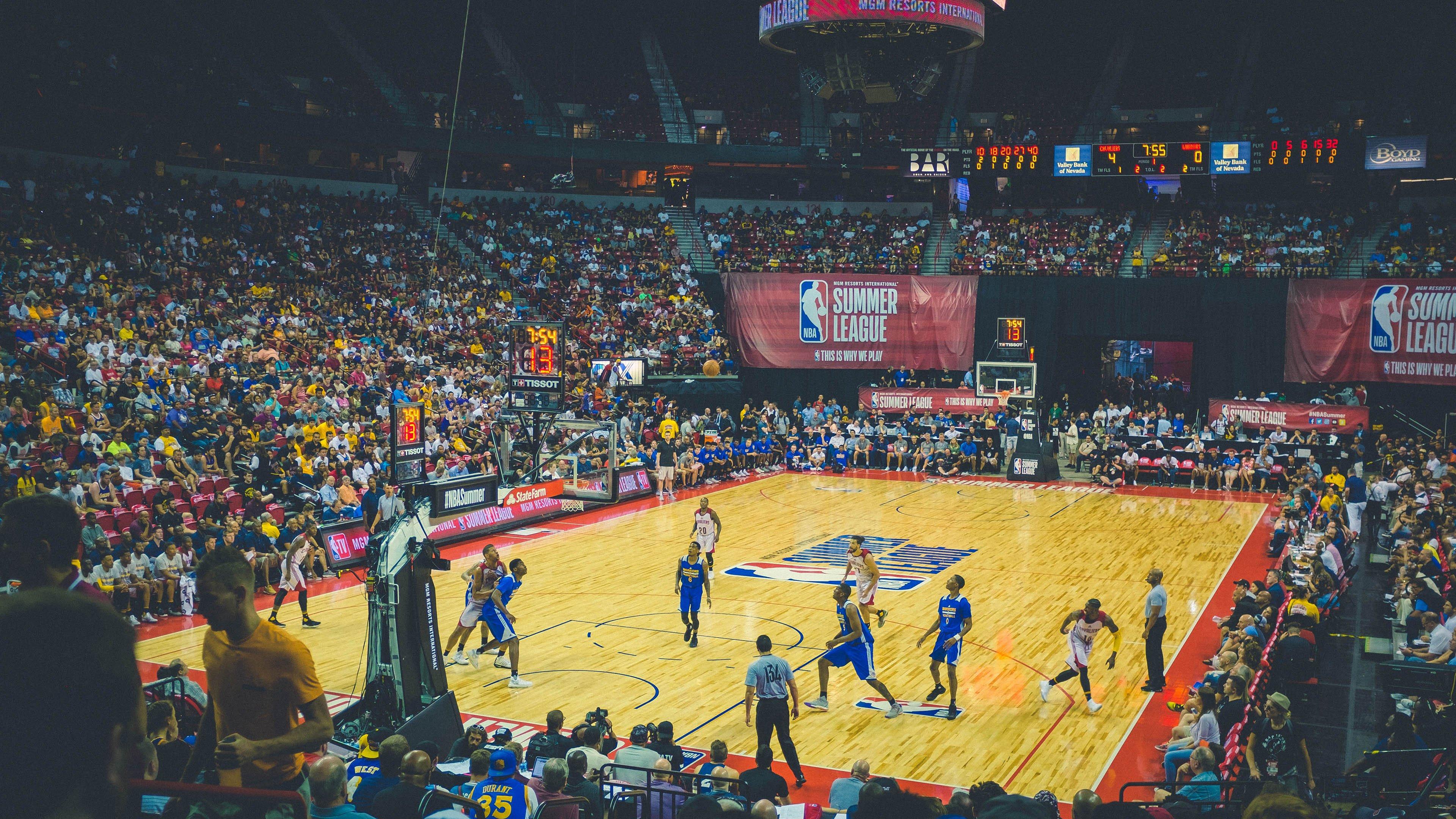 里奇·保罗独家回应,詹姆斯恢复进度符合预期,医疗团队对复出时间表充满信心