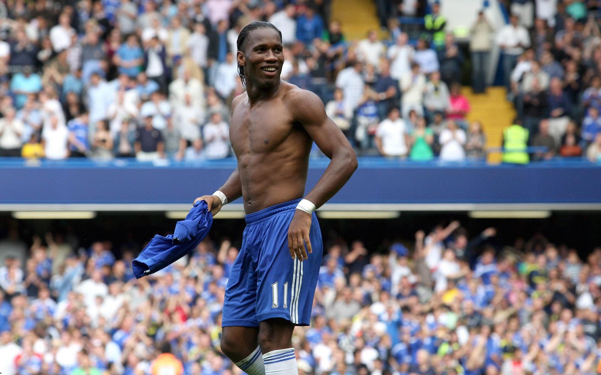 莫拉塔盛赞帕斯，他是另一个级别的球员，未来由自己决定