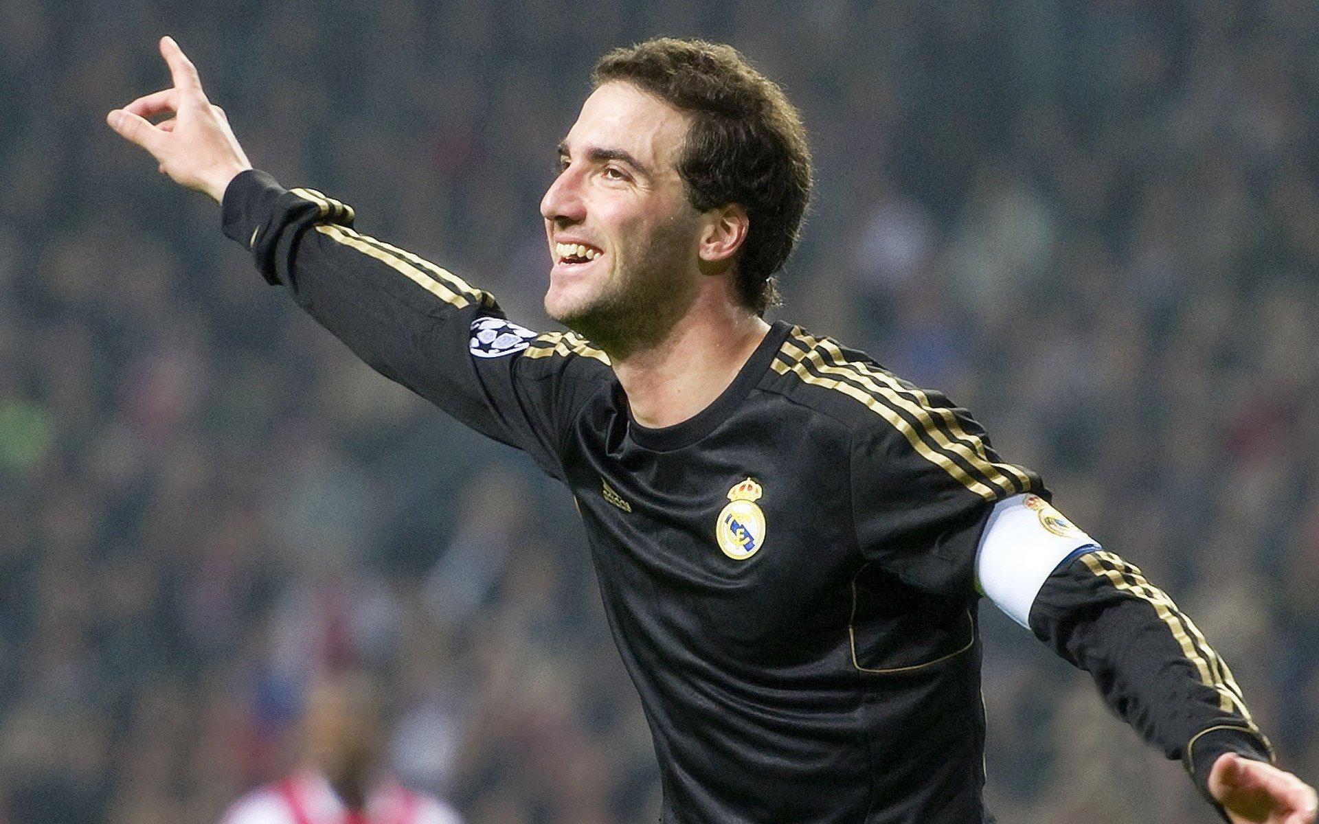 佩莱格里尼确认联赛战略优先，欧联杯轮换势在必行；力挺安东尼为关键战力